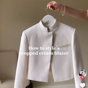 Zara cropped ivory white cream blazer